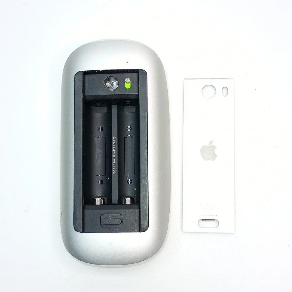 Apple Magic Mouse A1296 Wireless White Bluetooth Tested/Works
